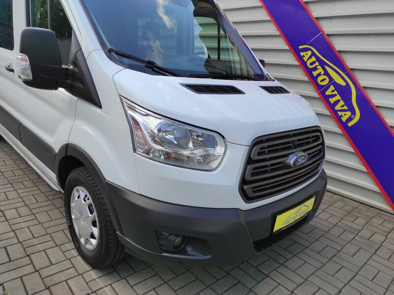 Ford - Transit - 2,0TDCi L3H3, 6 míst, ČR