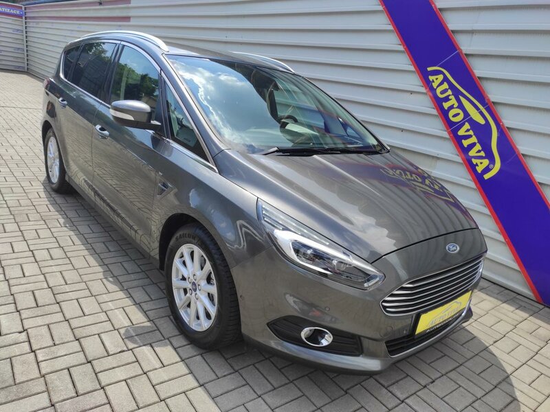 Ford - S-MAX - 1,5i 7 míst, ČR, Kůže, Navi