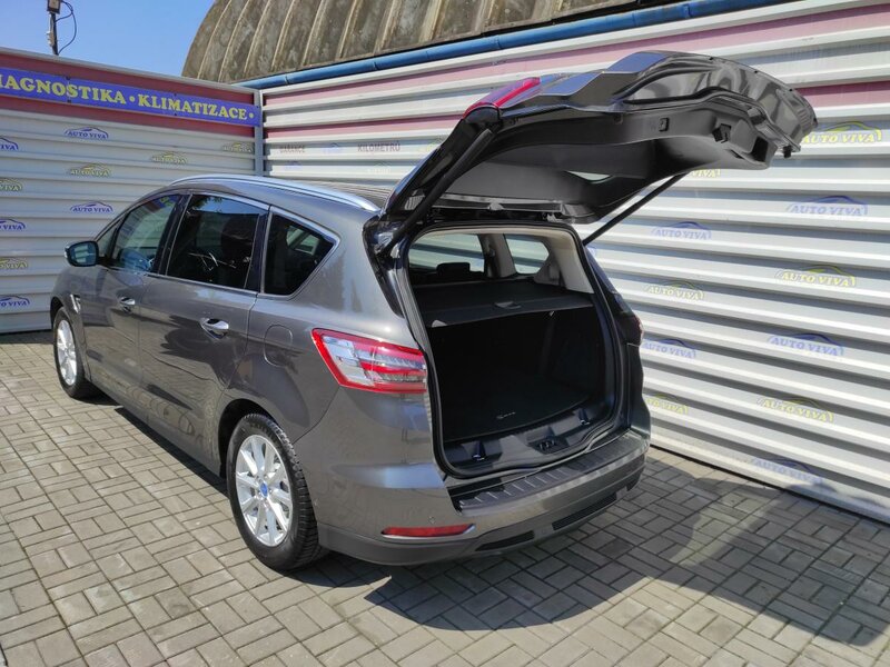 Ford - S-MAX - 1,5i 7 míst, ČR, Kůže, Navi