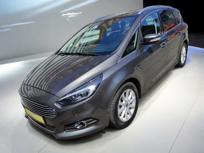 Ford - S-MAX - 1,5i 7 míst, ČR, Kůže, Navi