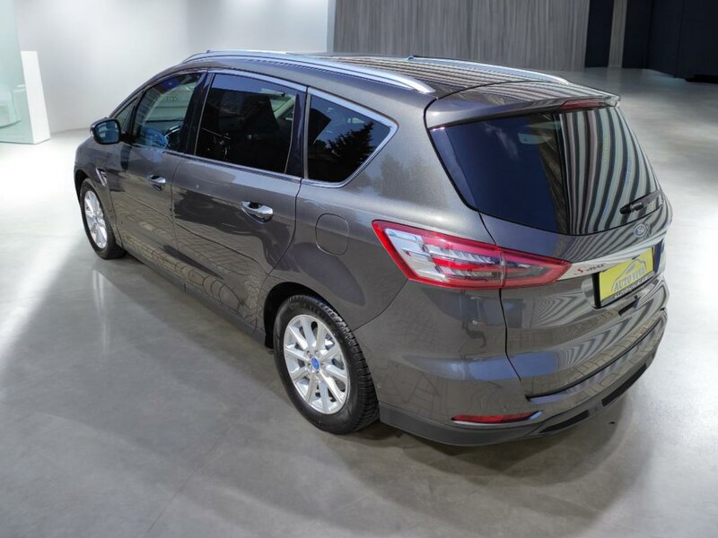 Ford - S-MAX - 1,5i 7 míst, ČR, Kůže, Navi