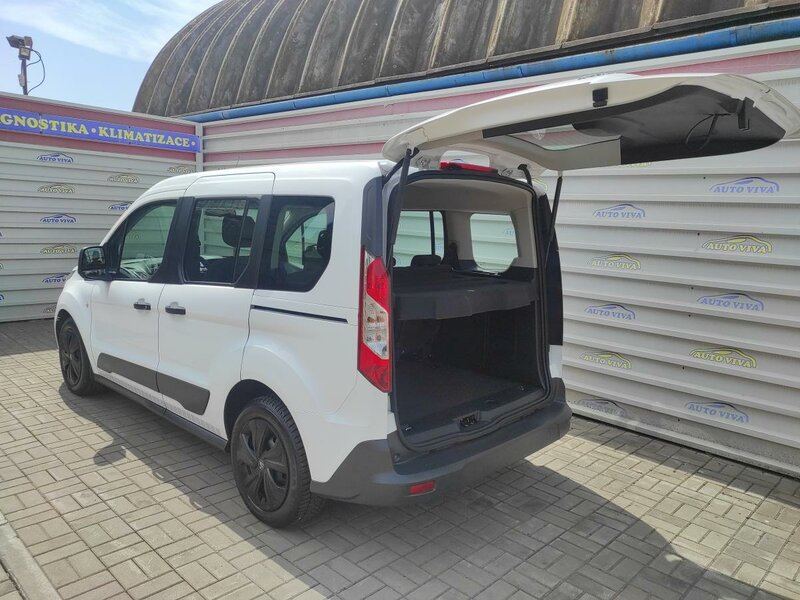 Ford - Tourneo Connect - 1,5TDCi Trend, ČR, 1 majitel