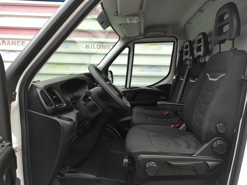 Iveco - Daily - 2,3 35S14 V ČR, 12m3