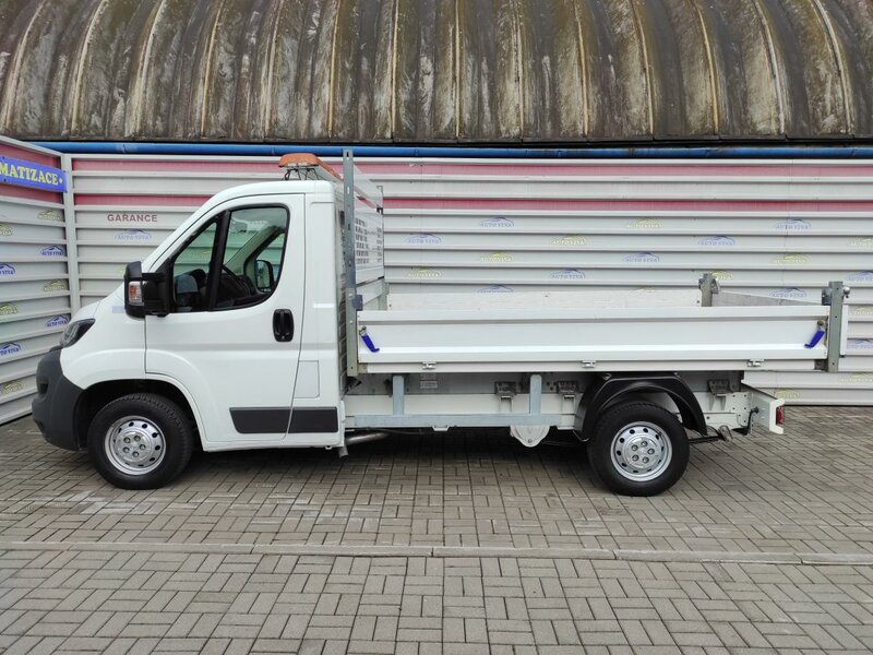 Peugeot - Boxer - 2,2BlueHDi Sklápěč,L2,Tažné,ČR