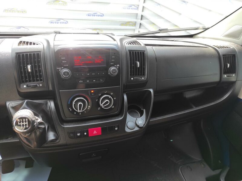 Peugeot - Boxer - 2,2BlueHDi L2H2, 6 míst, Tažné