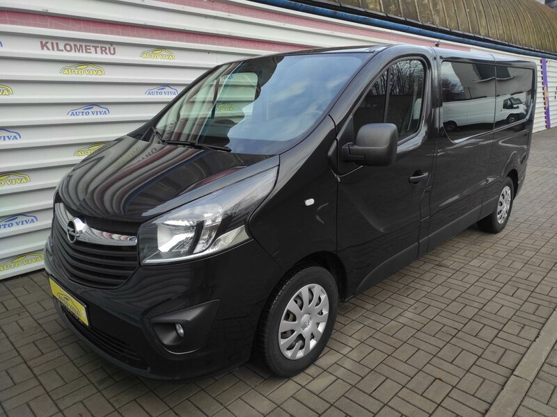 Opel - Vivaro - 1,6BiCDTi L2, 8 míst, ČR