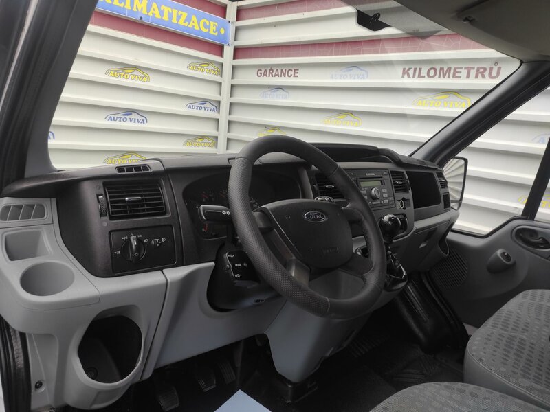 Ford - Transit - 2,4TDCi 350L, L2H2, ČR,