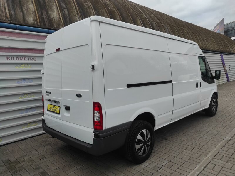 Ford - Transit - 2,4TDCi 350L, L2H2, ČR,