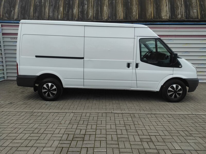 Ford - Transit - 2,4TDCi 350L, L2H2, ČR,